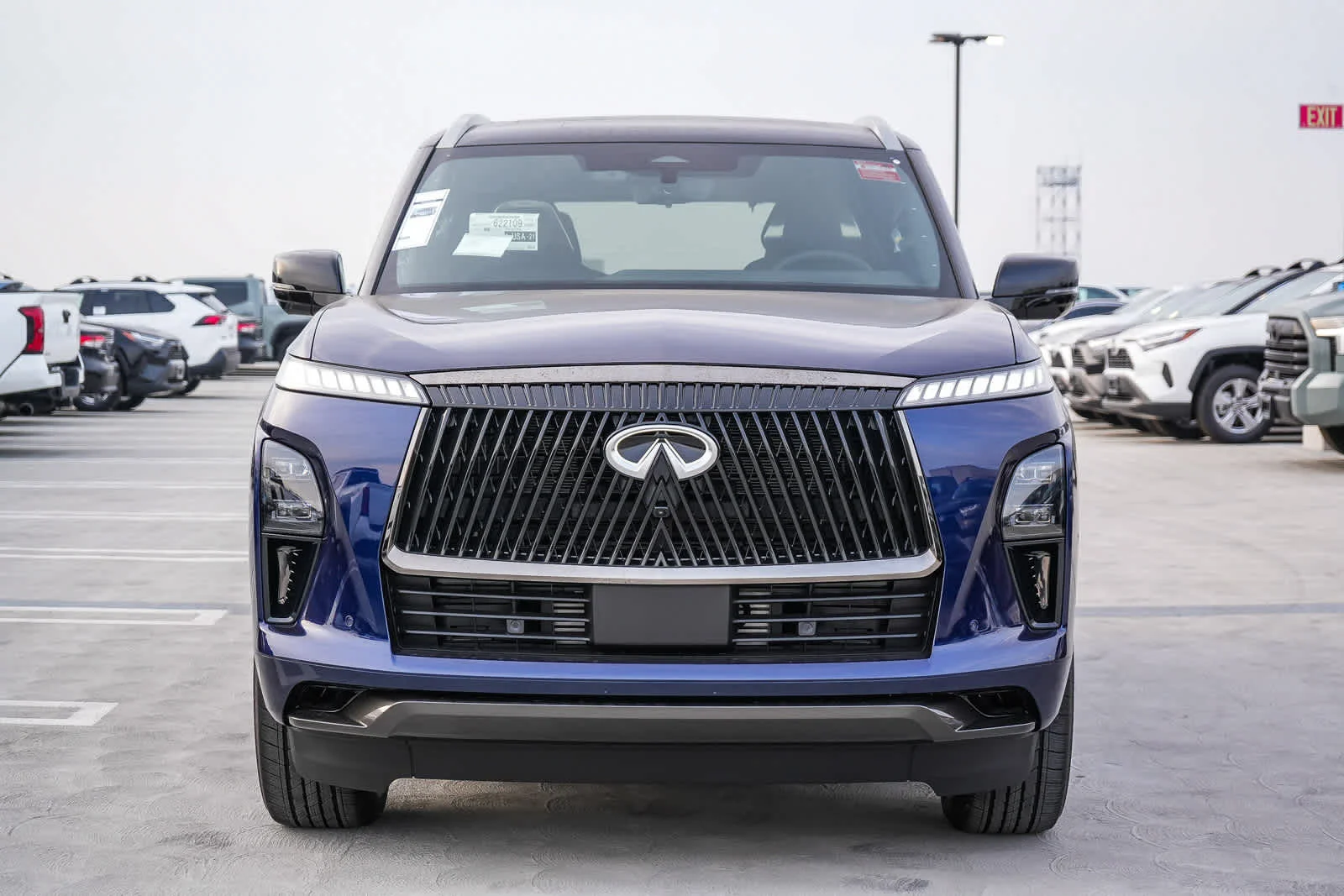 New 2026 2T GRAND BLUE INFINITI Autograph 4WD image 2
