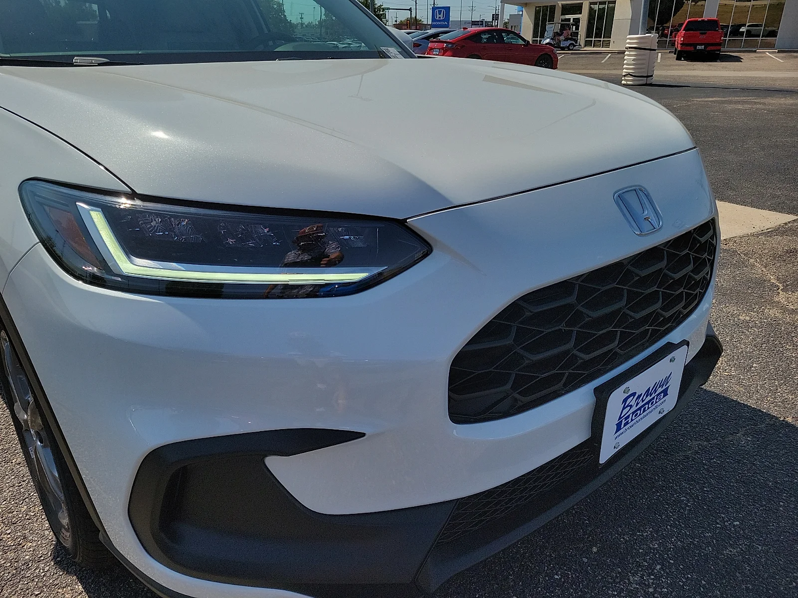 New 2027 Platinum White Pearl Honda LX AWD image 13