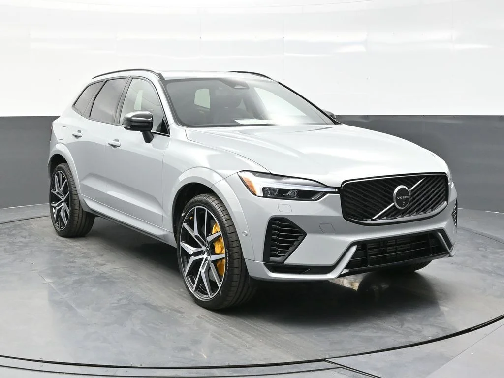New 2026 Vapour Grey Volvo T8 Polestar Engineered image 1