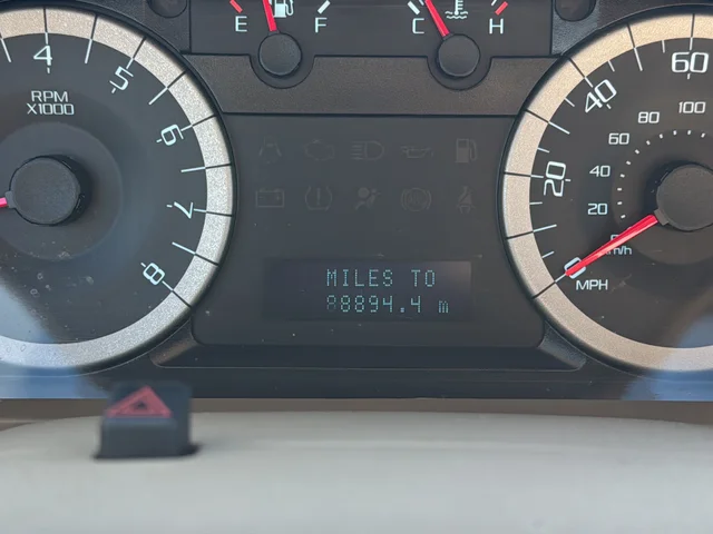 Used 2012 Gold Ford XLT image 12