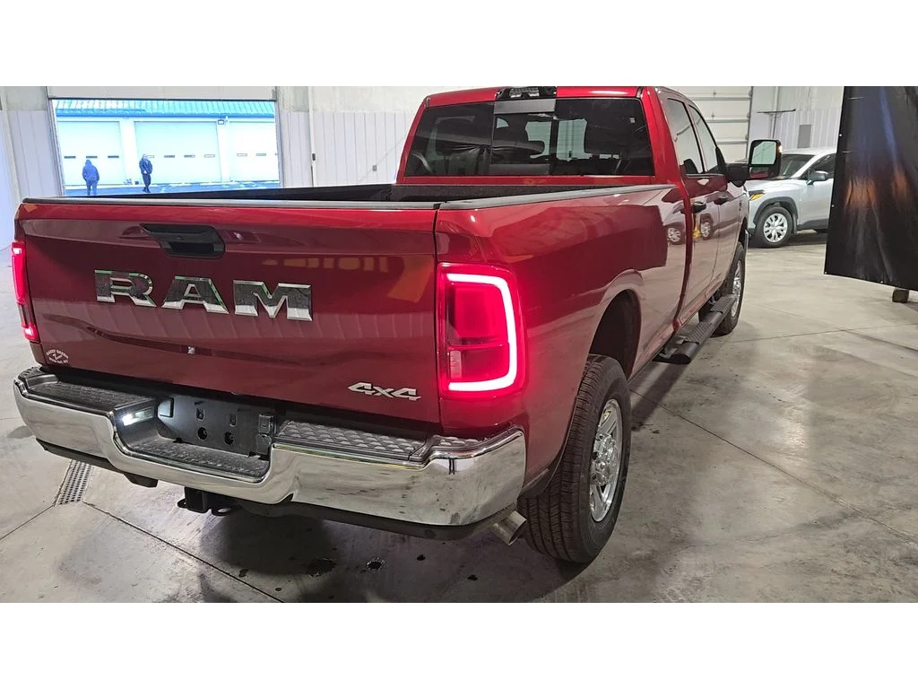 New 2026 Molten Red Pearl-Coat Exterior Paint RAM Tradesman image 5