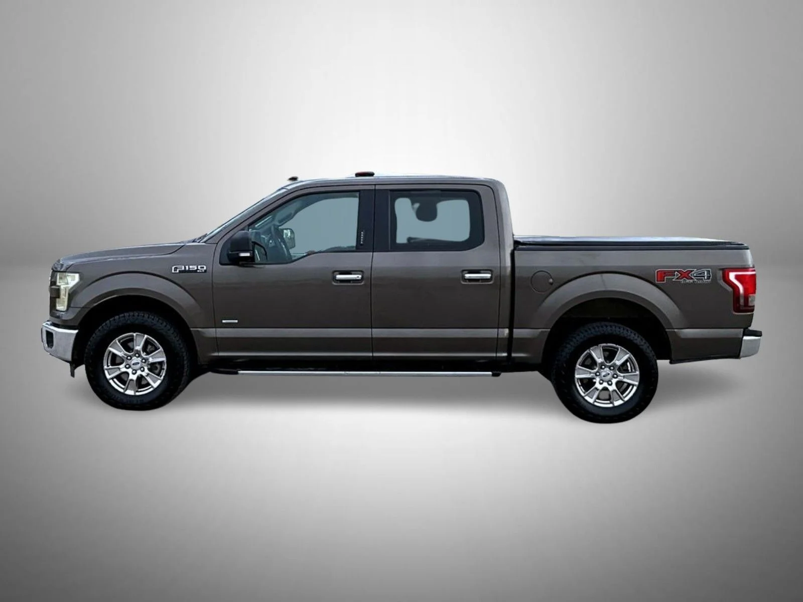 Used 2016 Brown Ford XLT image 8