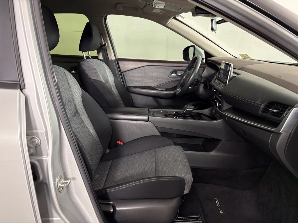 Used 2023 Silver Nissan SV image 40