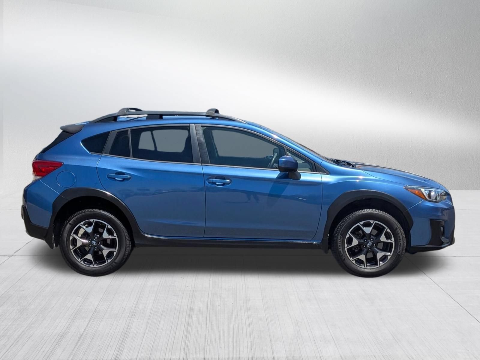 Certified Used 2019 Quartz Blue Pearl Subaru Premium image 6