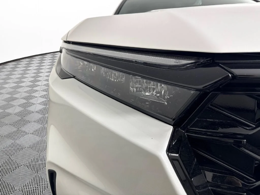 New 2027 Platinum White Pearl Honda Sport-L image 16