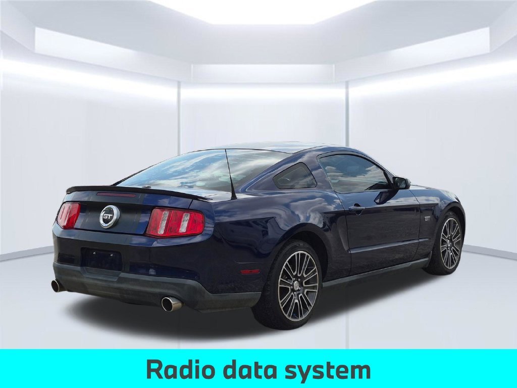 Used 2010  Ford GT Premium image 6