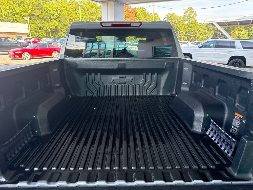 Used 2024 Gray Chevrolet LT image 18