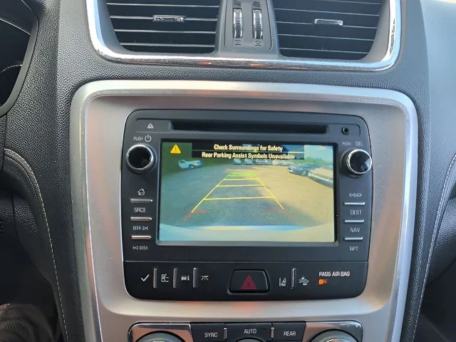 Used 2017 White GMC Limited image 25