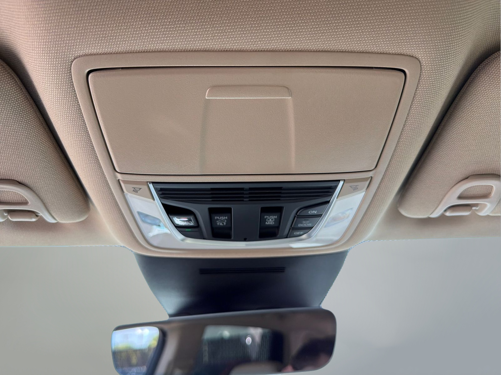 New 2026 Platinum White Pearl Acura Base image 26