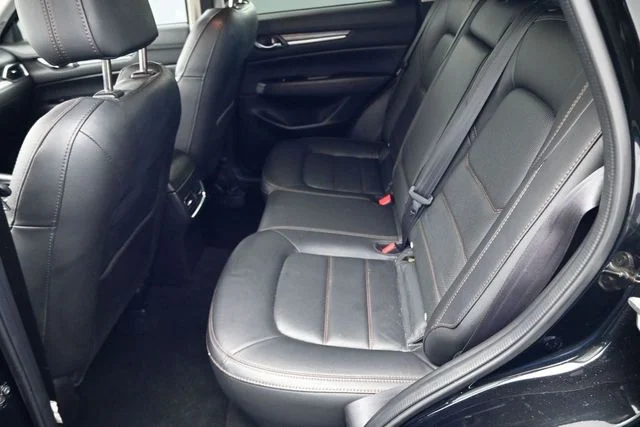 Used 2020 Black Mazda Grand Touring image 18