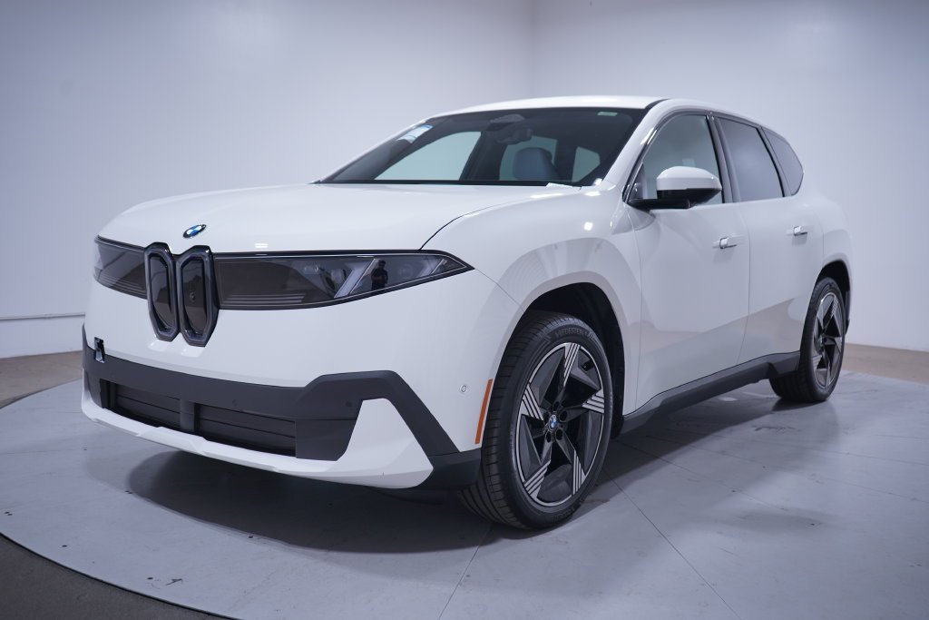 New 2027 Alpine White BMW  image 1