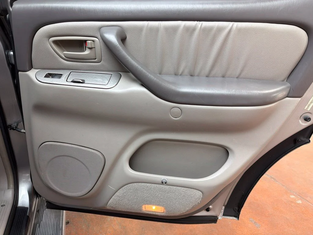 Used 2004 Silver Sky Metallic Toyota Limited image 16