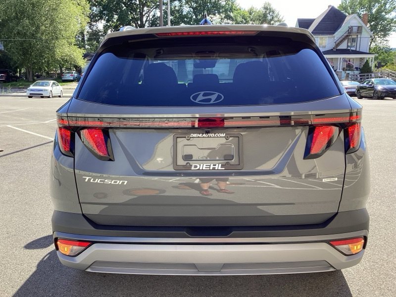 New 2026 Gray Hyundai SEL Plus image 6