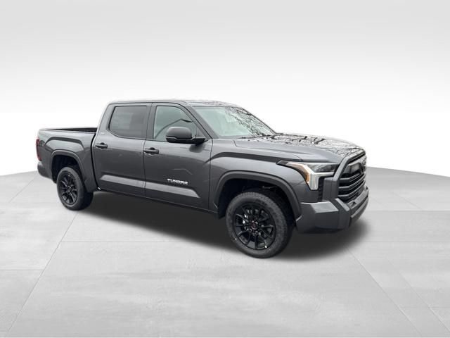 2026 Toyota Tundra SR5 - Photo 7