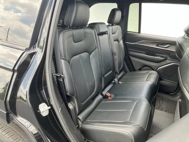 Used 2023 Black Jeep Overland 4x4 image 27