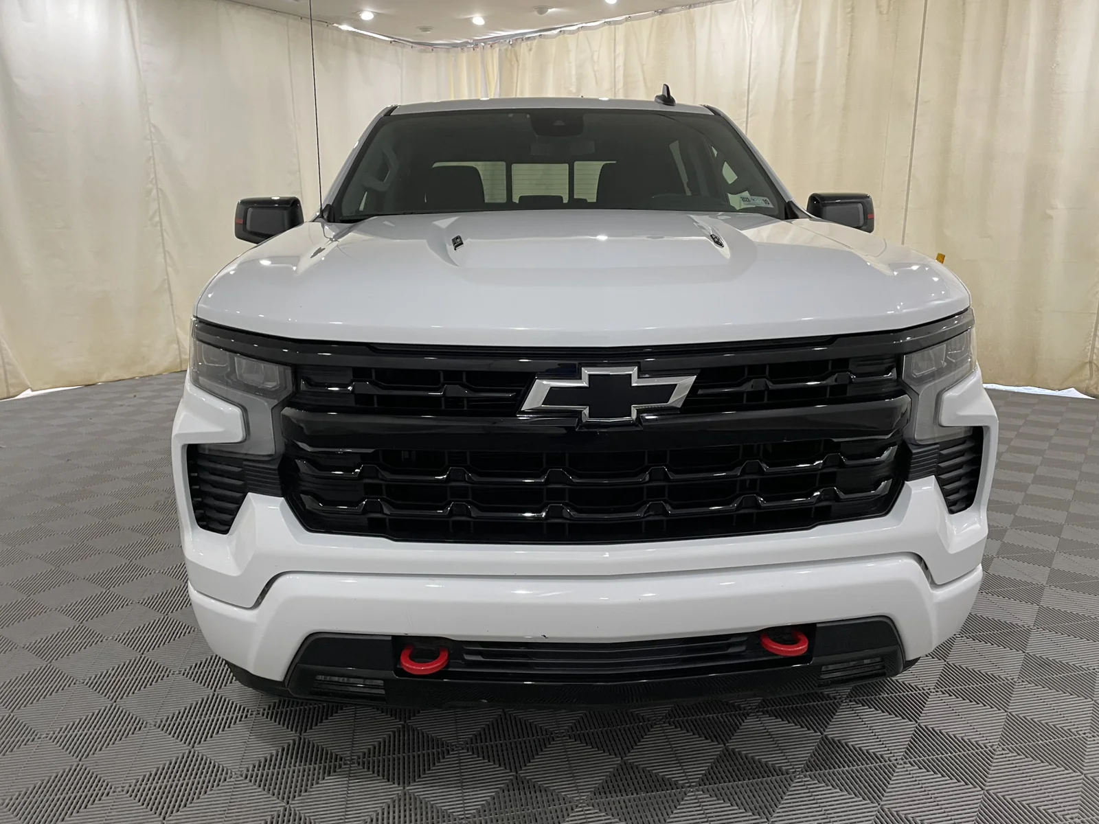 Used 2023 Summit White Chevrolet RST image 2