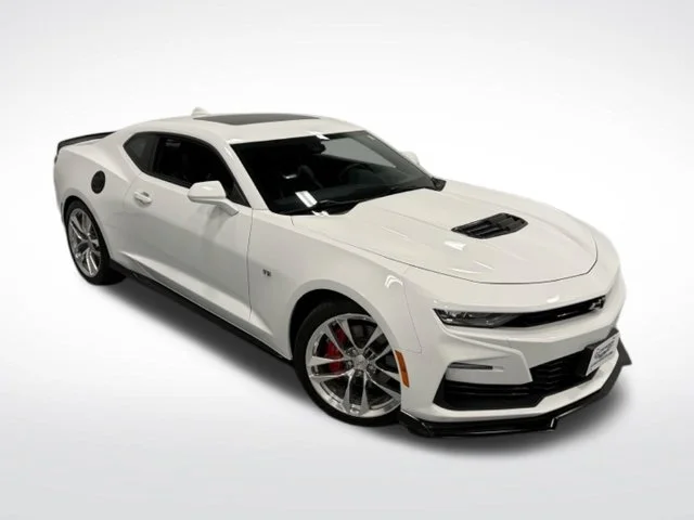 Used 2022 White Chevrolet SS image 35