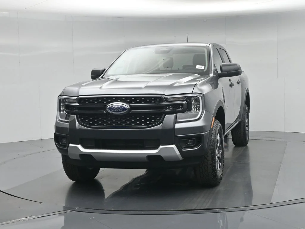 New 2026 Carbonized Gray Metallic Ford XLT image 52
