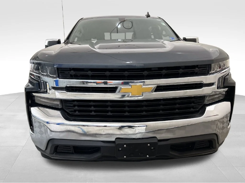 Used 2021 Gray Chevrolet LT image 10
