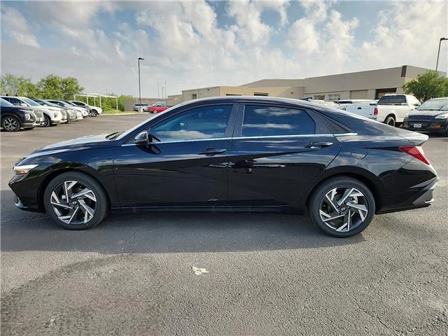 New 2026 Abyss Black Hyundai Limited image 2