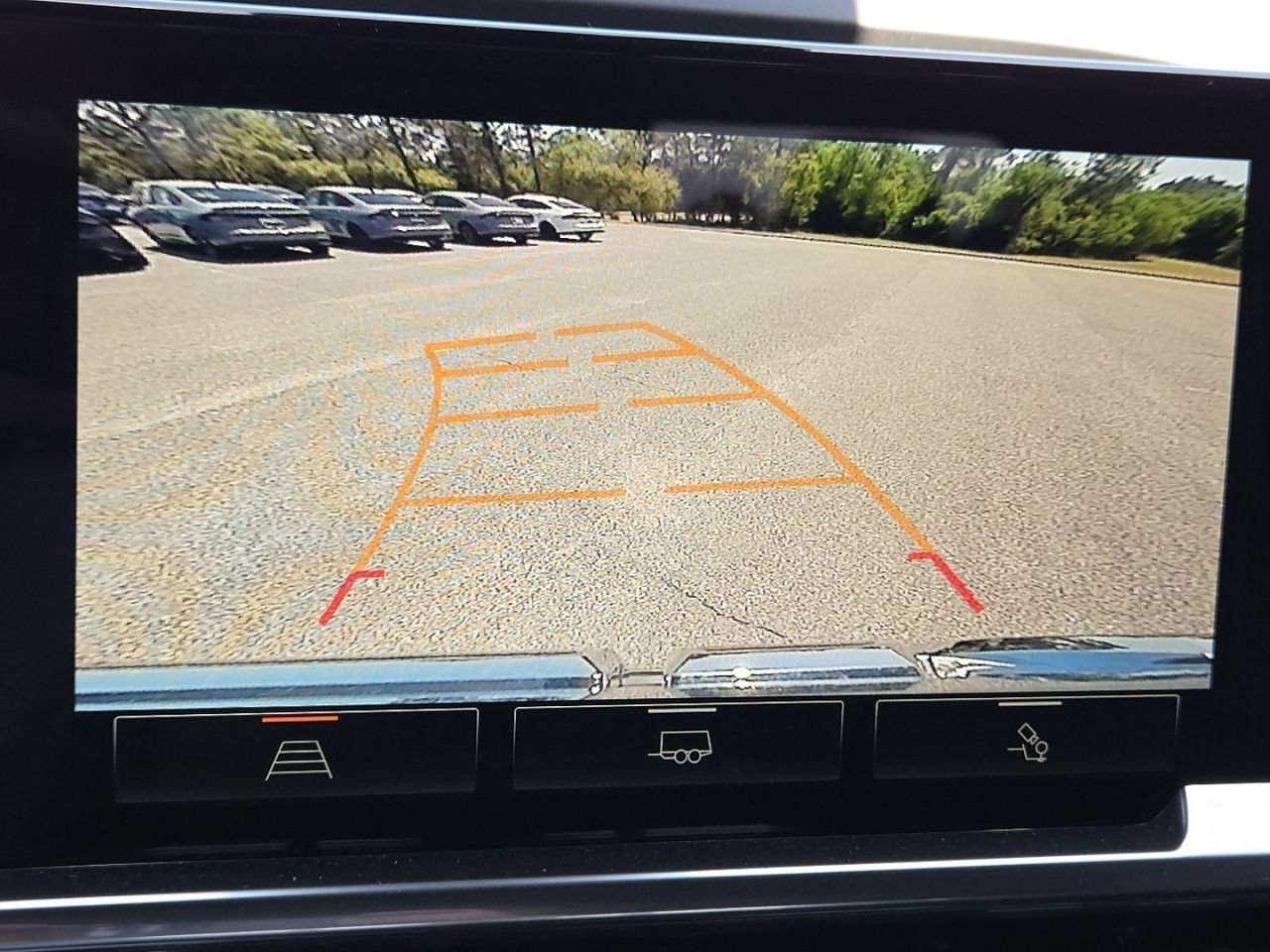 New 2026 Sterling Metallic GMC Elevation image 10