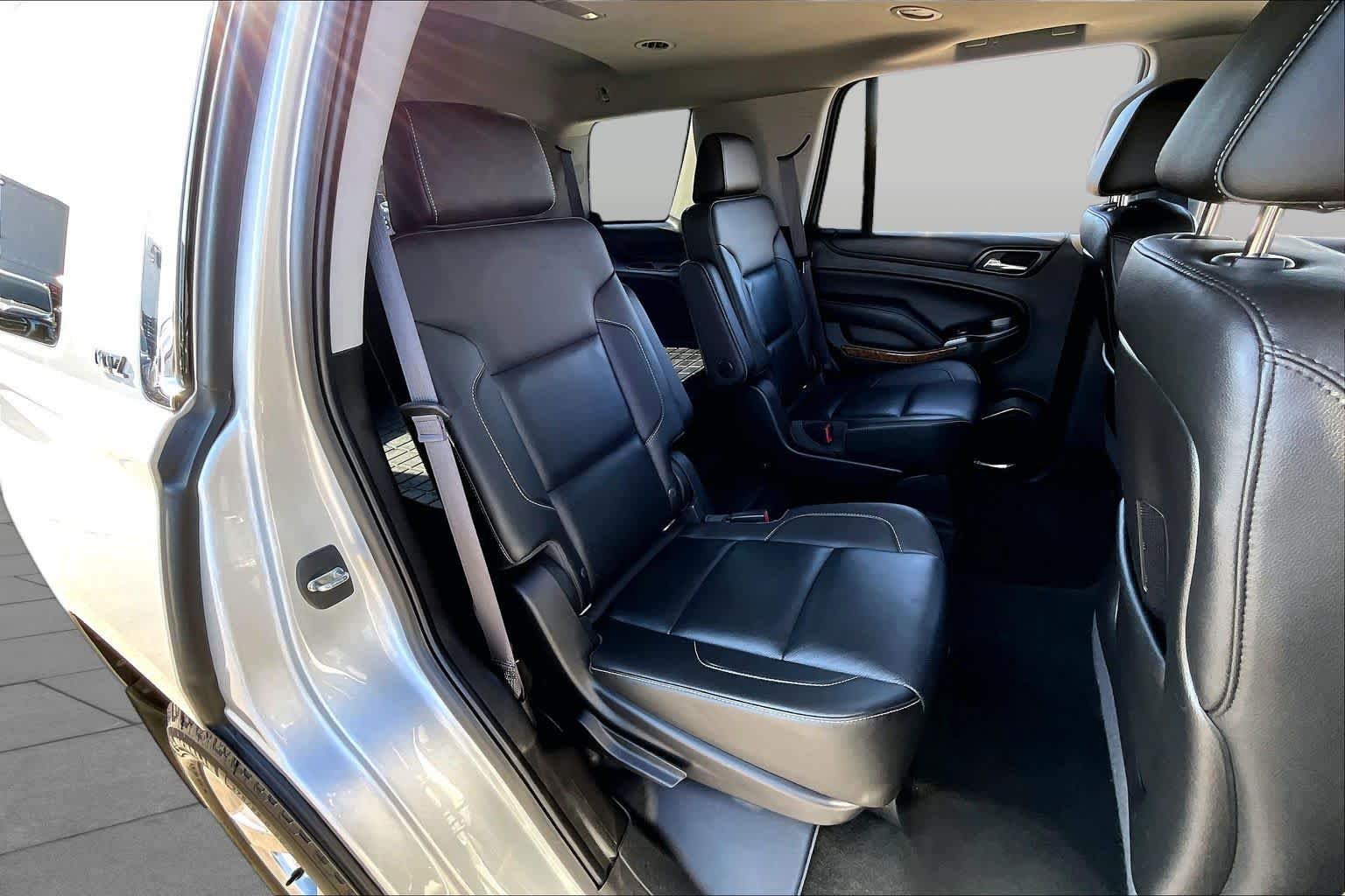Used 2016 Silver Ice Metallic Chevrolet LTZ image 20