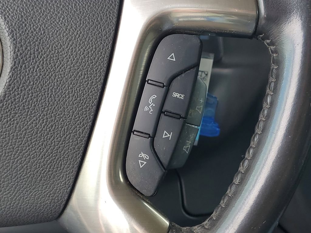 Used 2019 Cardinal Red GMC Work Van image 21