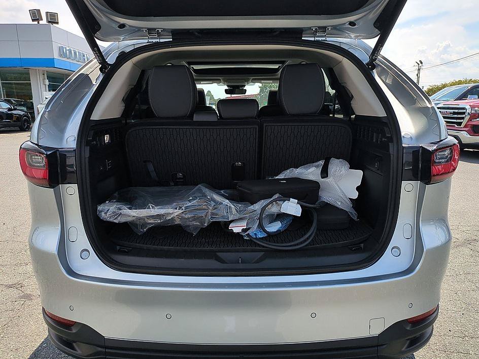 Used 2025 Sonic Silver Mazda Premium Sport image 32