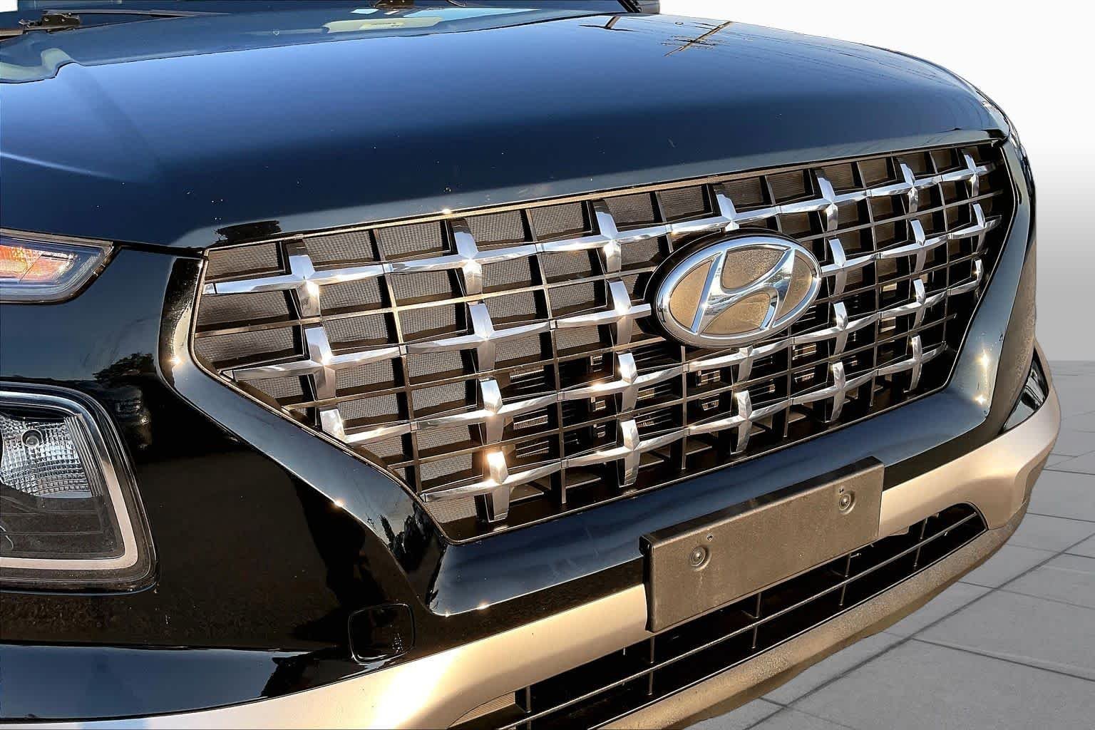 Used 2022 Black Noir Pearl Hyundai SEL image 61