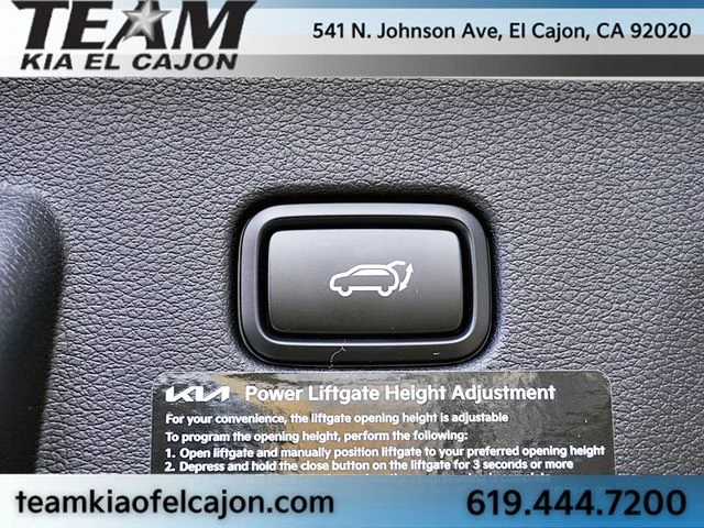 New 2026 White Kia X-Pro Prestige image 17