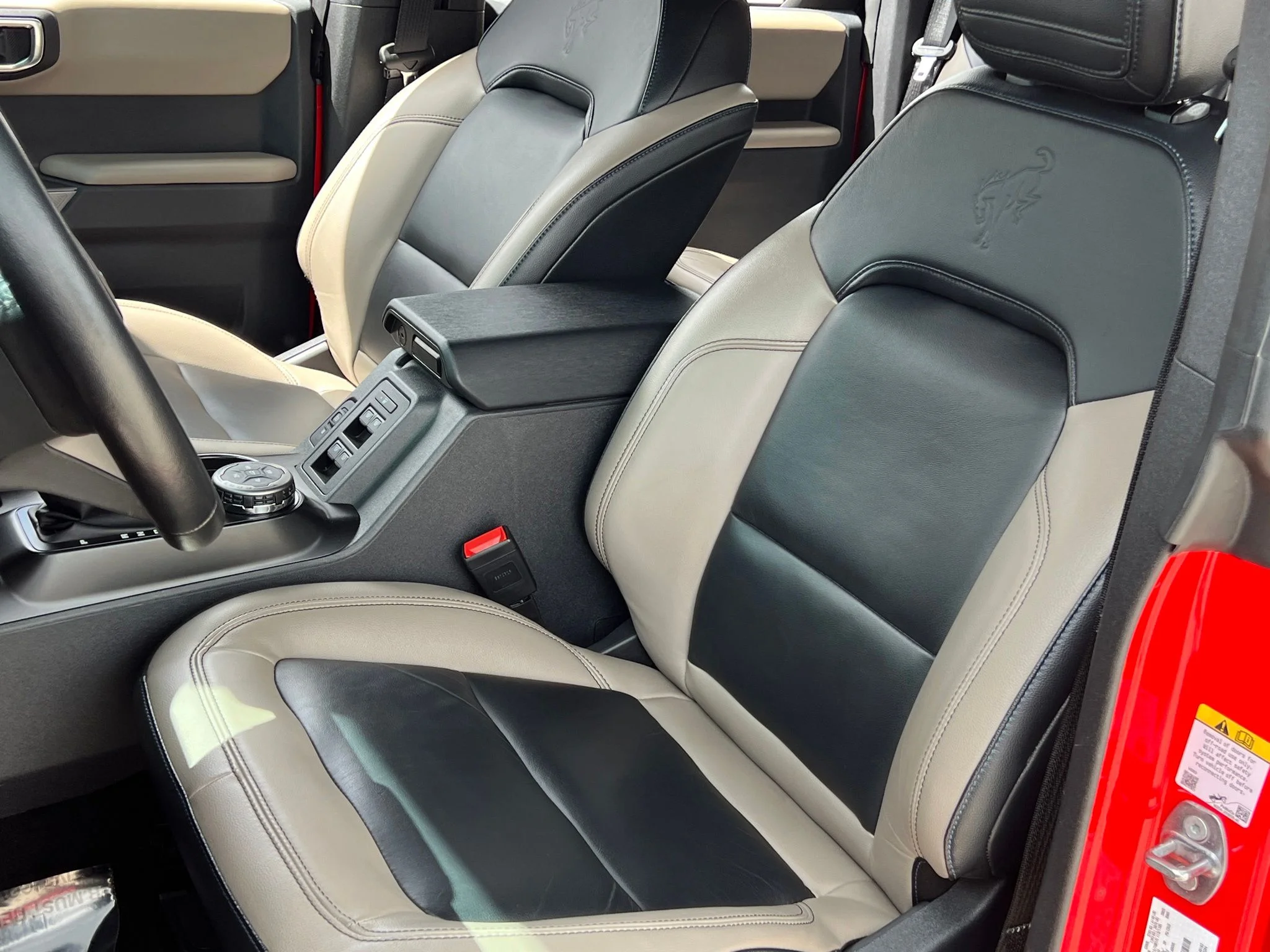 Used 2023 Red Ford Wildtrak image 21