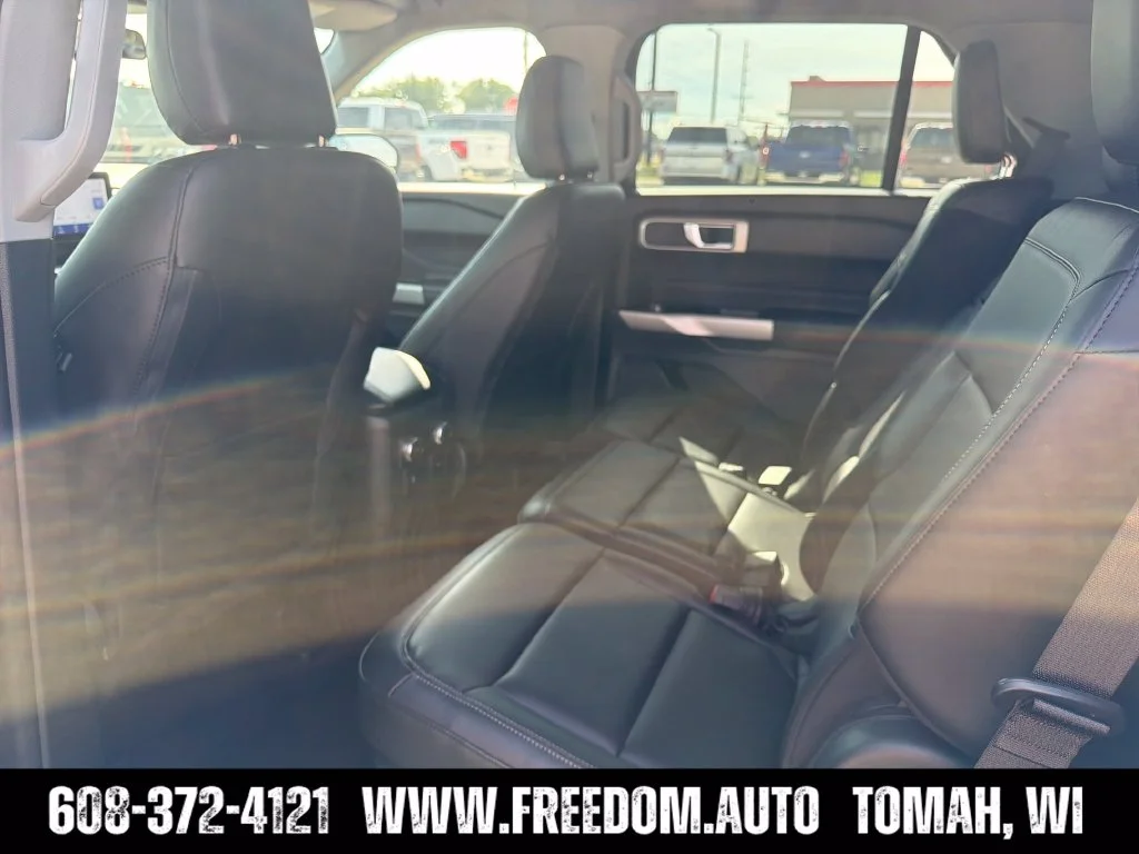 Used 2022 Blue Metallic Ford XLT image 26