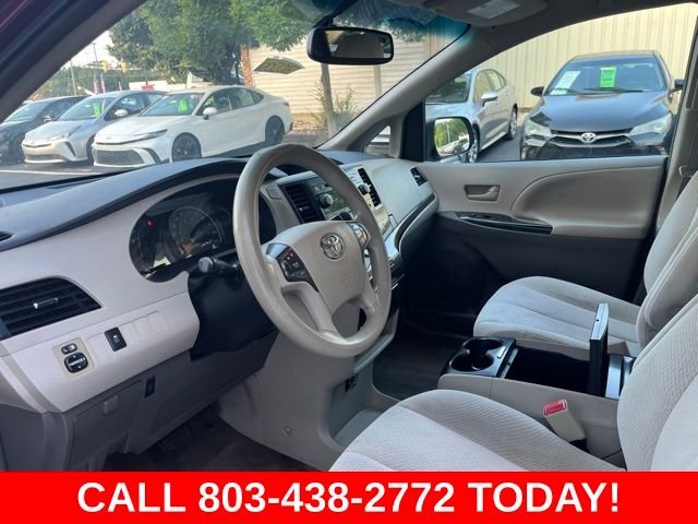 Used 2014 Red Toyota LE image 6