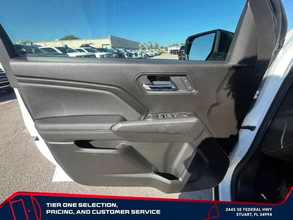 New 2026 Summit White GMC Elevation image 22