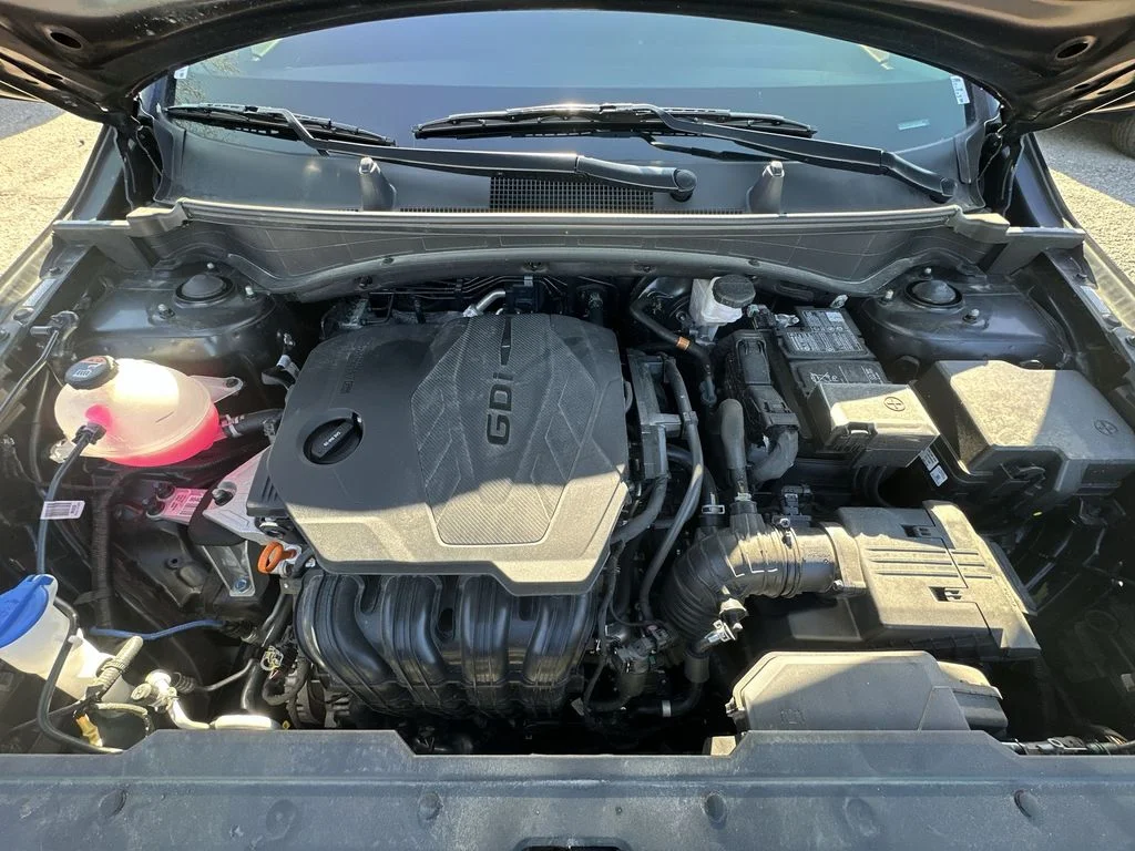 Used 2025 Black Kia EX image 27
