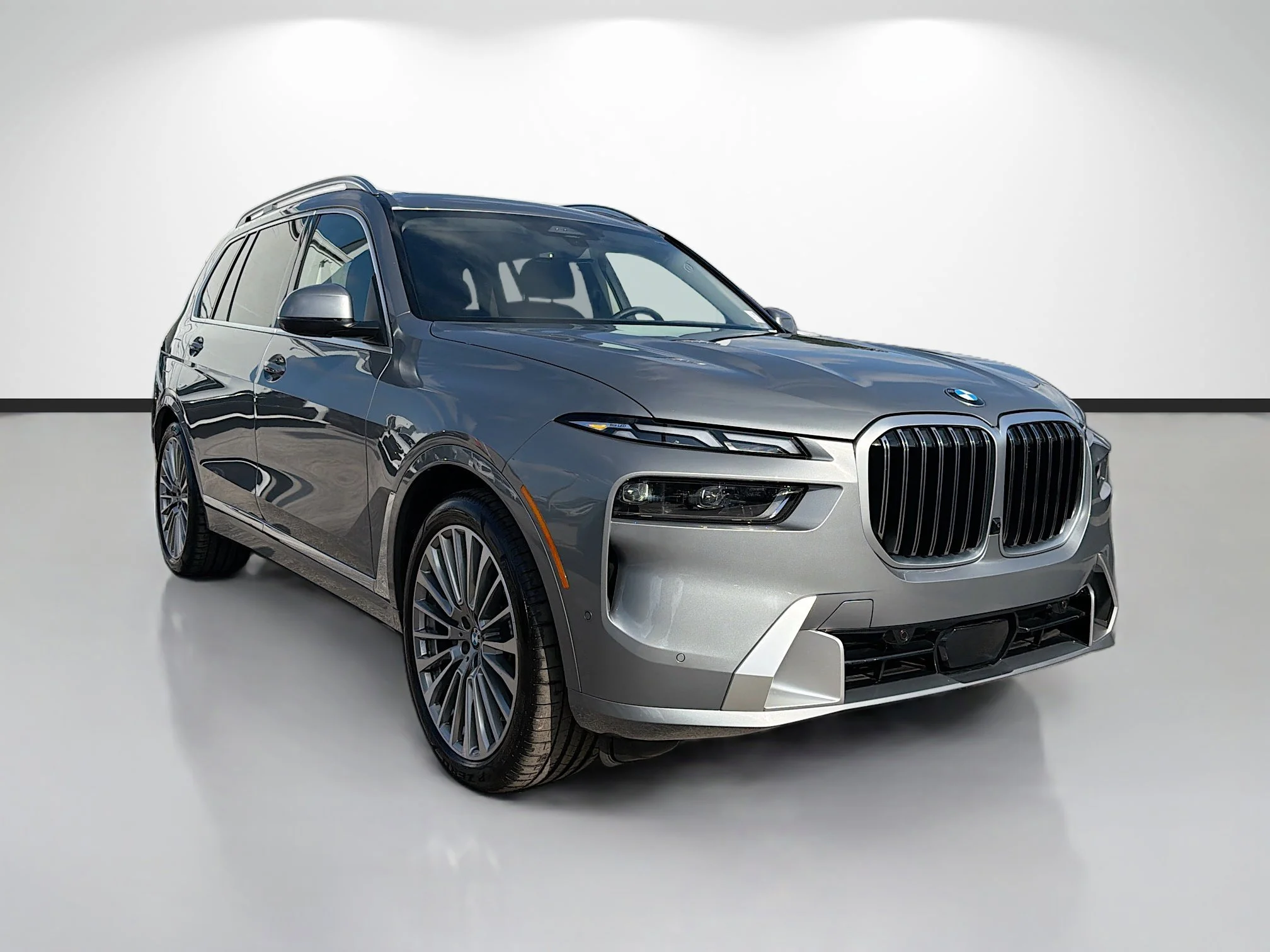 2026 BMW X7 xDrive40i's photo