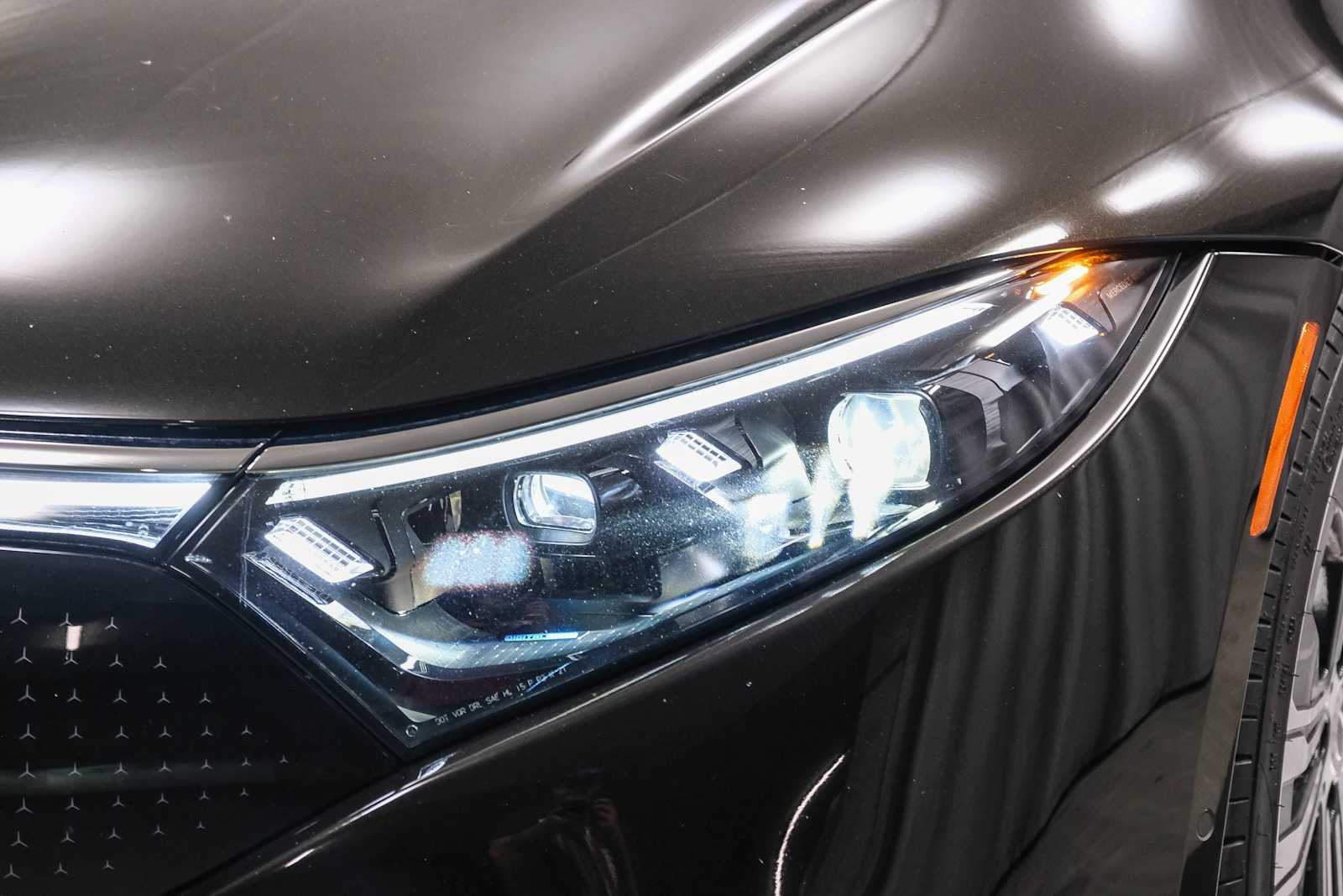 Certified Used 2022 Onyx  Black Metallic Mercedes-Benz EQS 450+ image 12