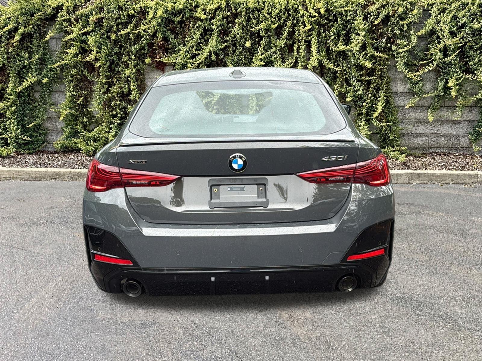 New 2026 Dravit Grey Metallic BMW 430i xDrive image 5