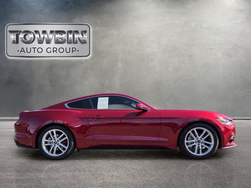 Used 2016 Red Ford EcoBoost Premium image 3