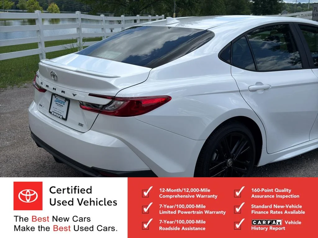 Used 2026 Ice Cap Toyota SE image 10