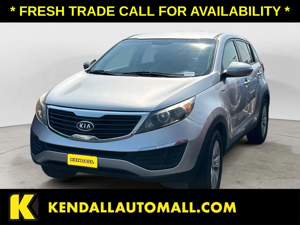 Used 2012 Silver Kia LX image 1
