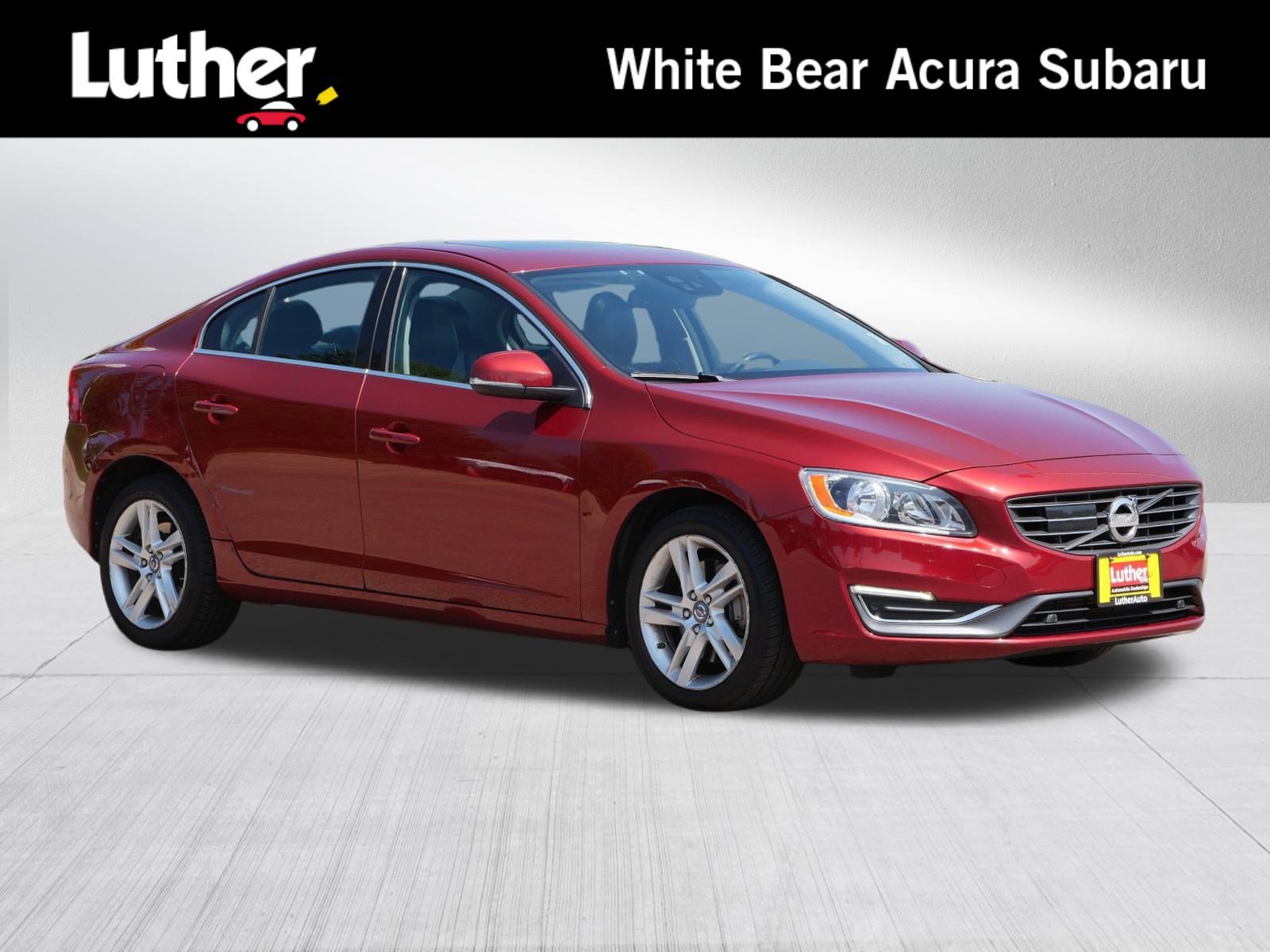 Used 2014 Red Volvo T5 image 1