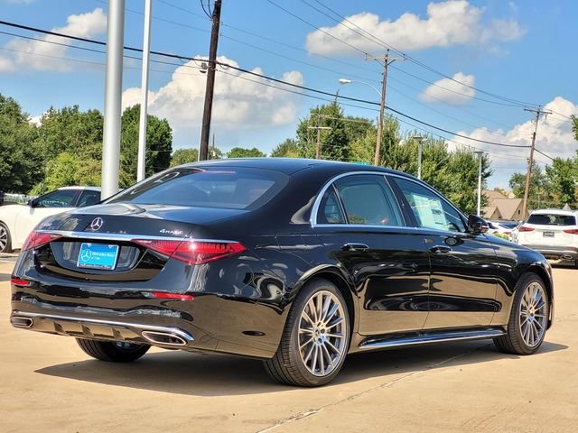New 2026 Obsidian Black Metallic Mercedes-Benz S 580 image 4