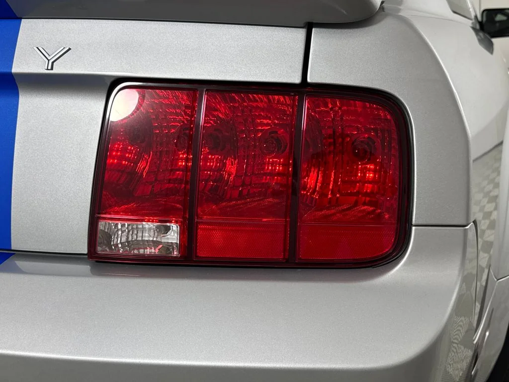 Used 2008  Ford Shelby GT500 image 11