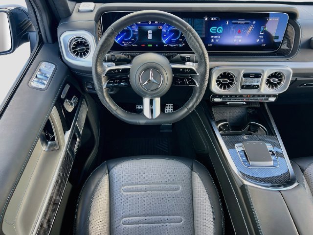Certified Used 2025 Gray Mercedes-Benz G 580 image 26
