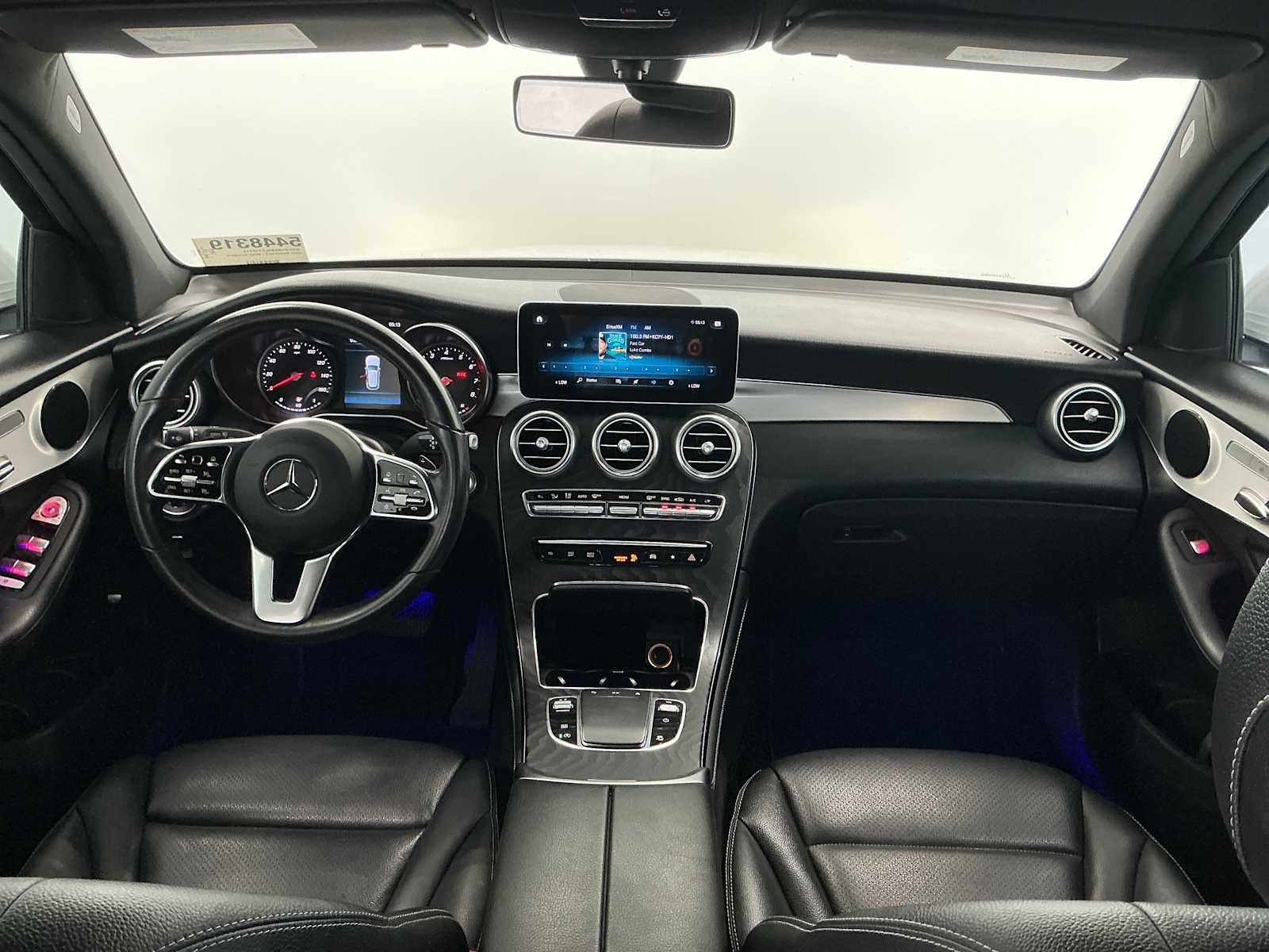 Certified Used 2020 Polar White Mercedes-Benz GLC 300 image 28