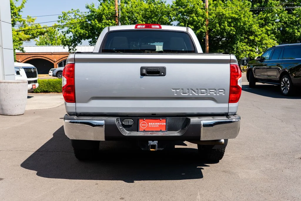 Used 2017 Silver Toyota SR5 image 5