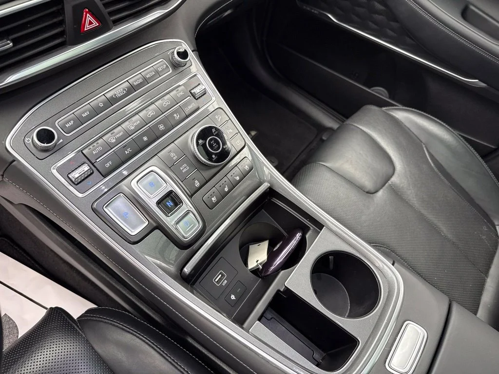 Used 2022 Shimmering Silver Hyundai Calligraphy image 20