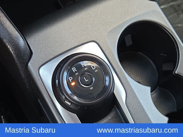 Used 2025 Gray Metallic Ford Outer Banks image 24