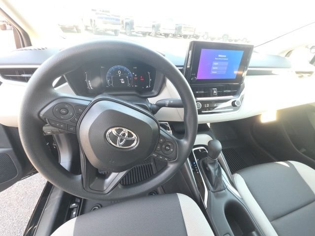 New 2026 Ruby Flare Pearl <sup>1</sup> Toyota  LE image 8